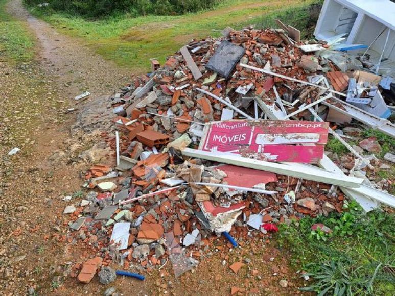 Comunicado acerca de Descarga Ilegal