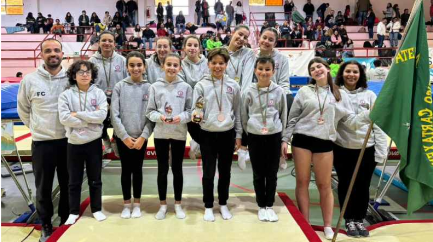 Ateneu Art&iacute;stico Cartaxense conquista 13 Medalhas no Campeonato Distrital de Duplo Mini Trampolim em Santo Estev&atilde;o