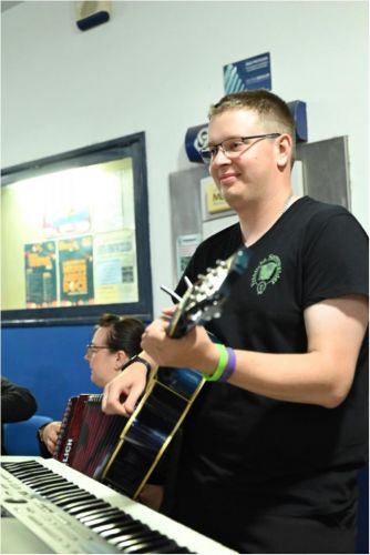 Comemora&ccedil;&otilde;es do Dia da Freguesia - Vale da Pinta: Noite de s&aacute;bado